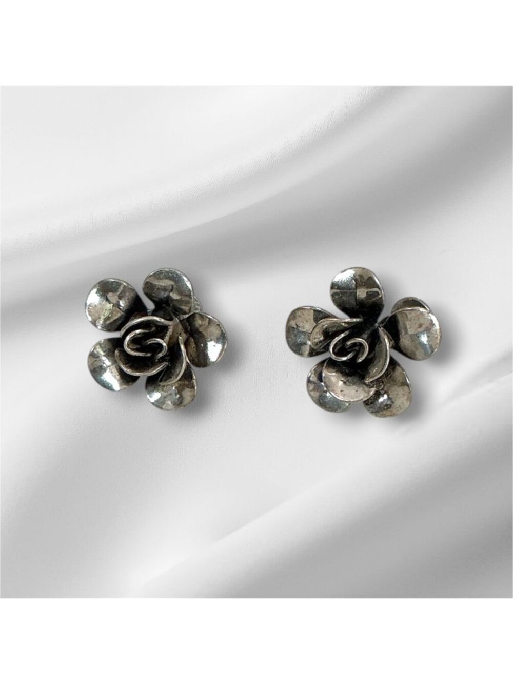 Vintage Sterling Silver R0se Jewel Art Earrings Dimensional Floral Design